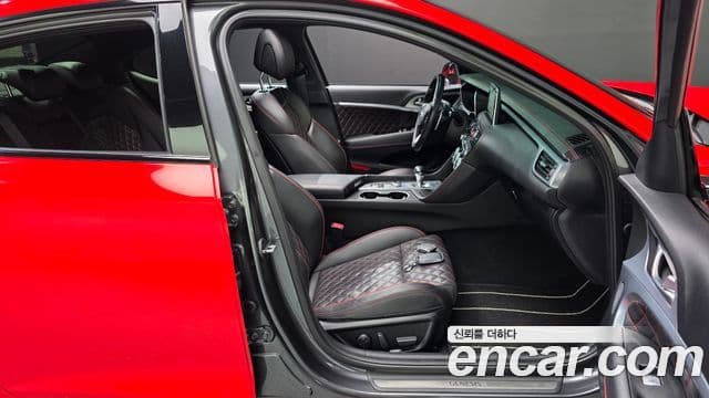 Genesis G70 2019 — Şəkil 27/36