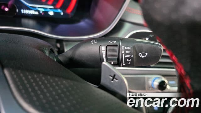 Genesis G70 2019 — Şəkil 8/36