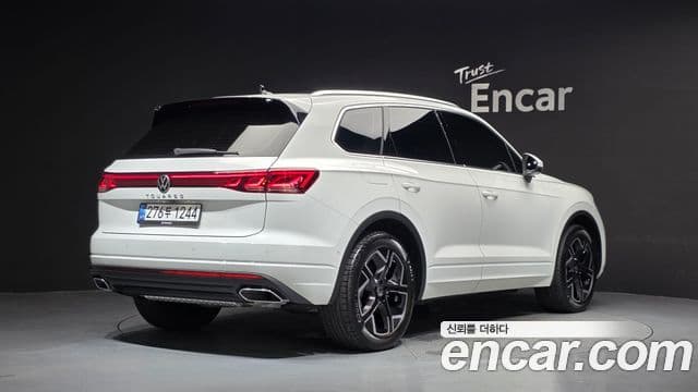 Volkswagen Touareg 2025 — Фото 2/20