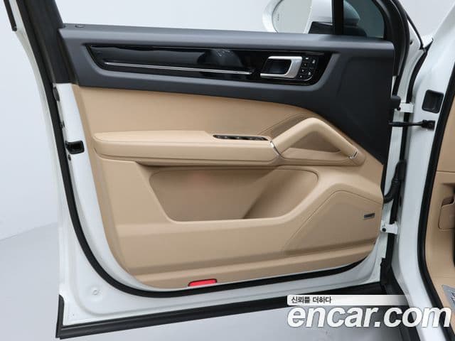 Porsche Cayenne 2022 — Şəkil 5/20