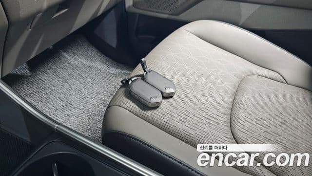 Kia Carnival 2025 — Фото 15/20