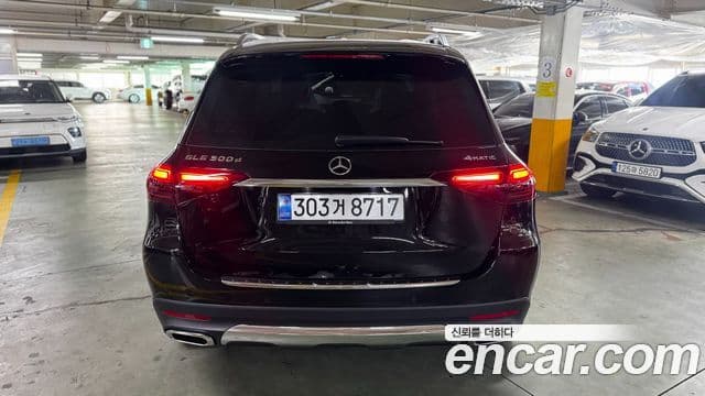 Mercedes-Benz GLE-Class 2026 — Photo 18/20