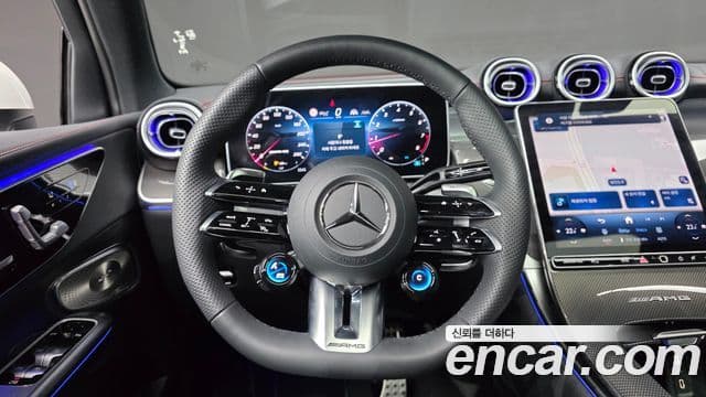 Mercedes-Benz GLC-Class 2025 — Photo 13/20