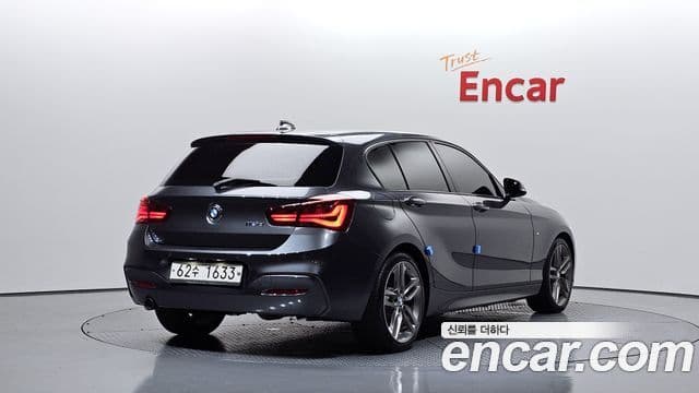BMW 1 Series 2018 — Фото 2/20