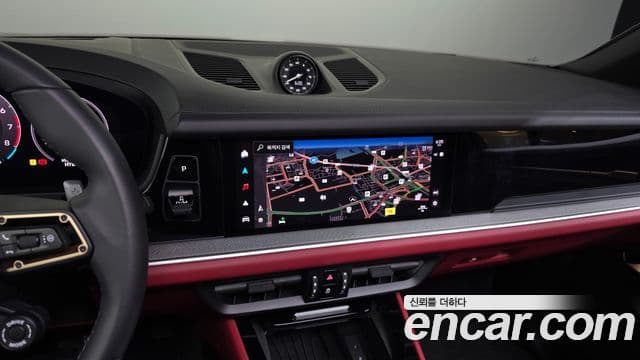 Porsche Cayenne 2025 — ფოტო 7/20