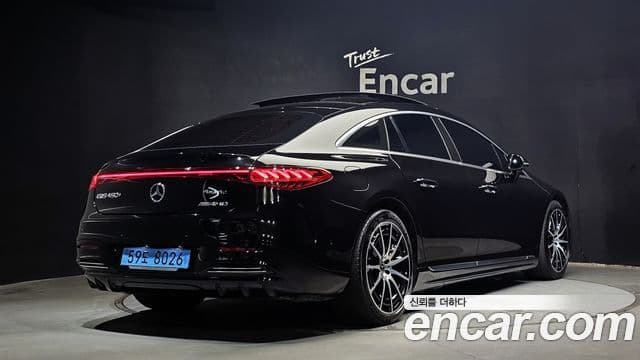 Mercedes-Benz EQS 2021 — ფოტო 8/35