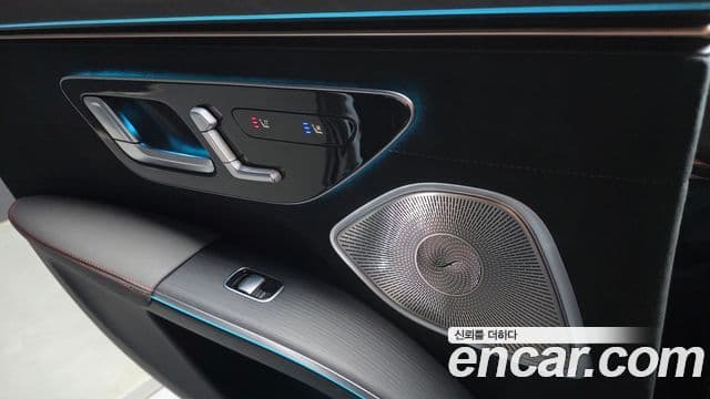 Mercedes-Benz EQS 2021 — ფოტო 7/35