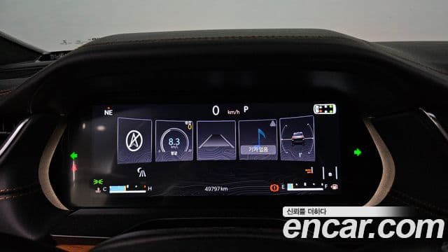 Jeep Grand Cherokee 2021 — Photo 26/35