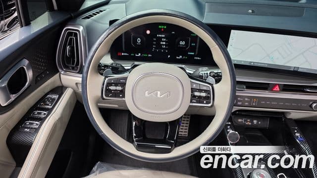 Kia Sorento 2023 — Фото 14/20