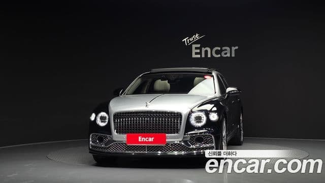 Bentley Flying Spur 2020 — Фото 3/20