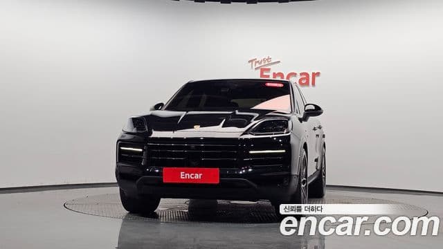 Porsche Cayenne 2024 — Photo 27/36