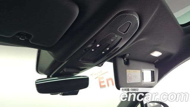 Porsche Cayenne 2024 — Photo 12/36