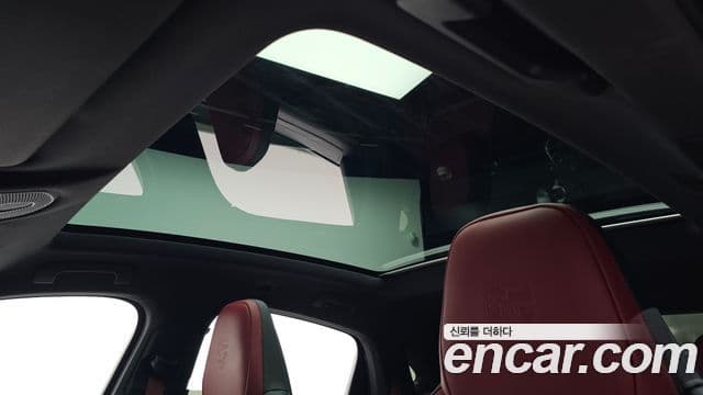 Porsche Cayenne 2024 — Photo 21/36