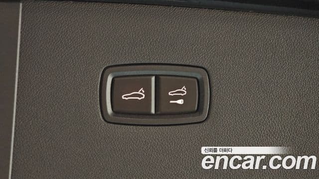 Porsche Cayenne 2024 — Photo 30/36
