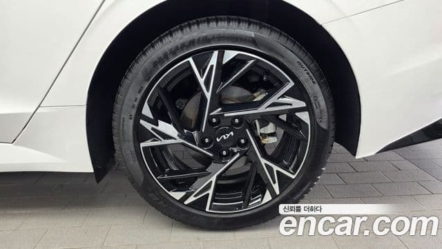 Kia K5 2026 — ფოტო 4/32
