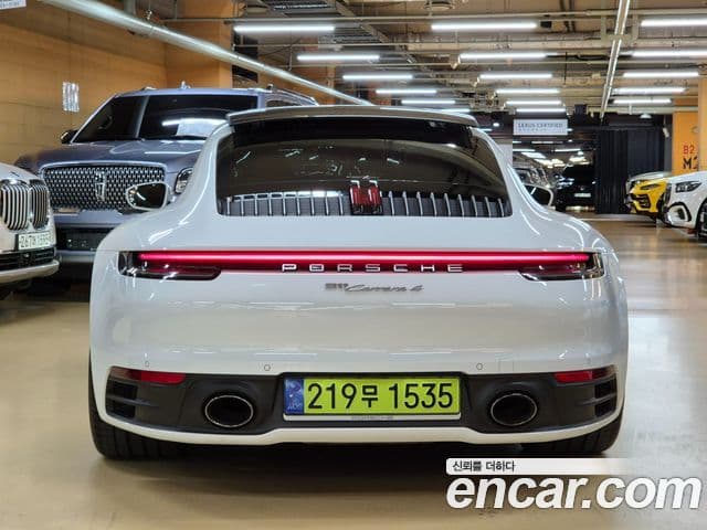 Porsche 911 2020 — Photo 4/20