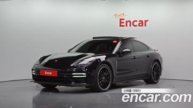 Porsche Panamera 2023 — Photo 11/20