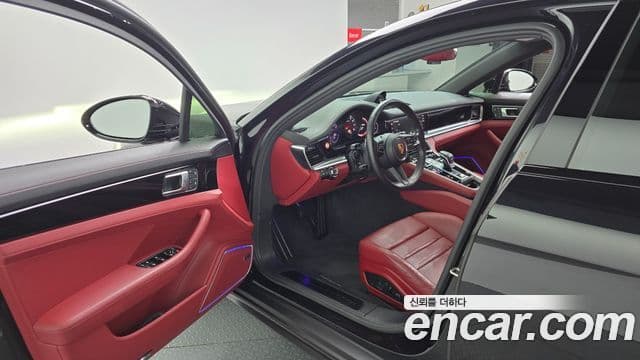 Porsche Panamera 2023 — Photo 14/20
