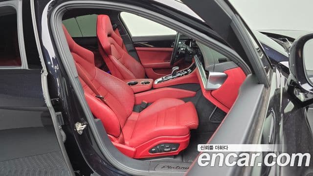 Porsche Panamera 2023 — Photo 7/20