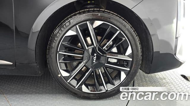 Kia K8 2025 — Şəkil 33/33