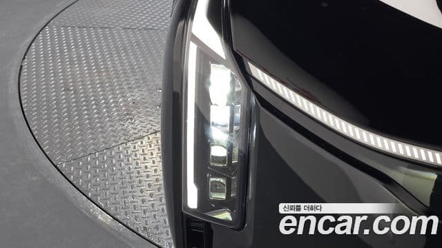 Kia K8 2025 — Photo 10/33
