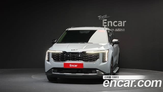 Kia Carnival 2025 — Фото 3/20