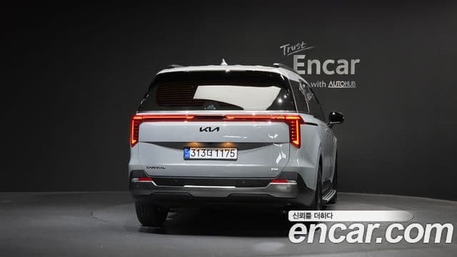 Kia Carnival 2025 — Фото 4/20