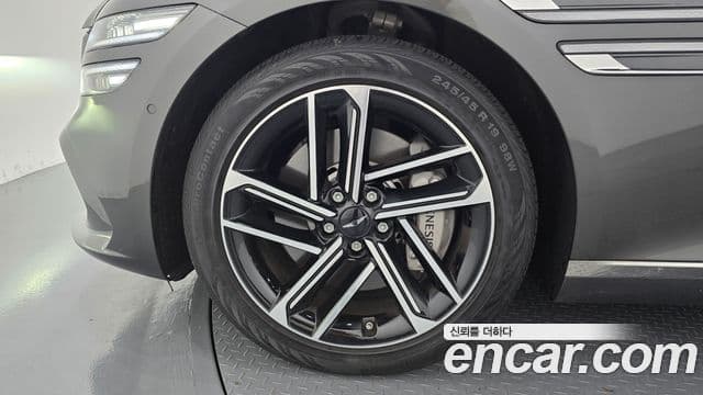 Genesis G80 2025 — Şəkil 12/20