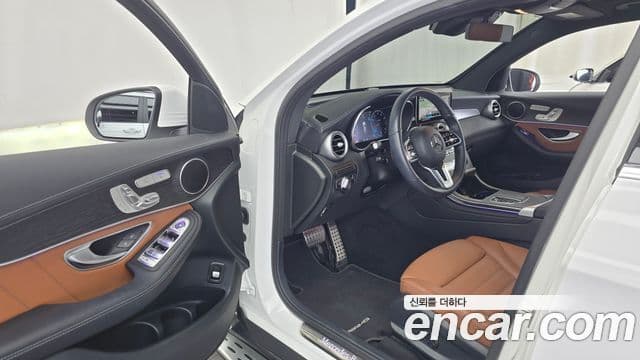 Mercedes-Benz GLC-Class 2023 — ფოტო 15/35