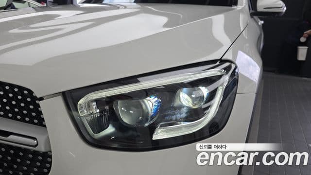 Mercedes-Benz GLC-Class 2023 — ფოტო 20/35