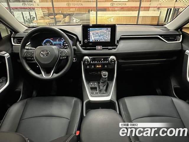 Toyota RAV4 2025 — Şəkil 7/20