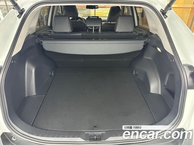 Toyota RAV4 2025 — Şəkil 12/20