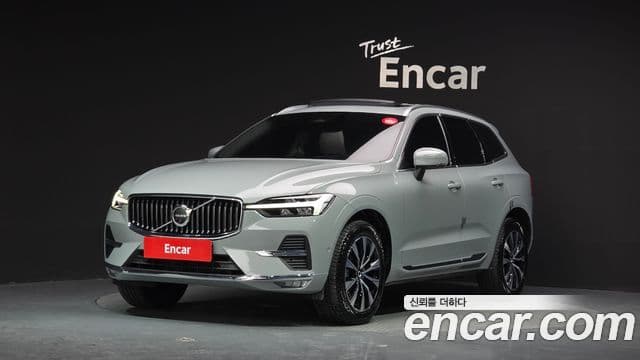 Volvo XC60 2024 — Photo 17/37