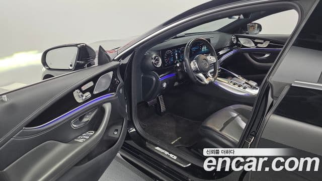 Mercedes-Benz AMG GT 2021 — ფოტო 30/34