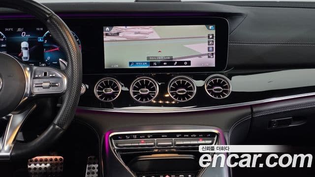 Mercedes-Benz AMG GT 2021 — ფოტო 7/34