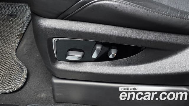 Cadillac Escalade 2019 — Şəkil 7/40