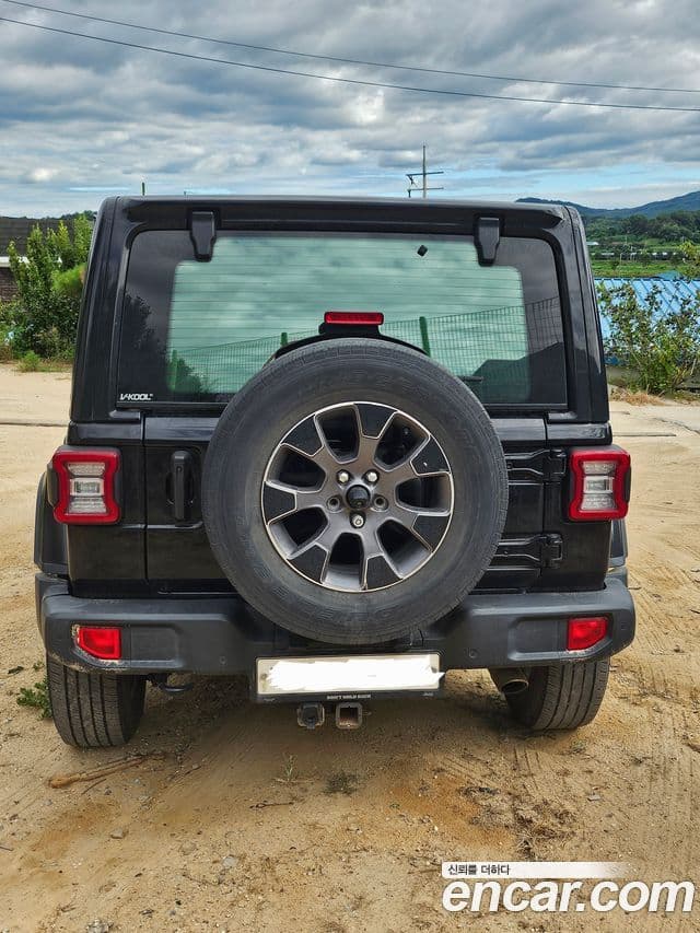 Jeep Wrangler 2021 — Photo 6/10