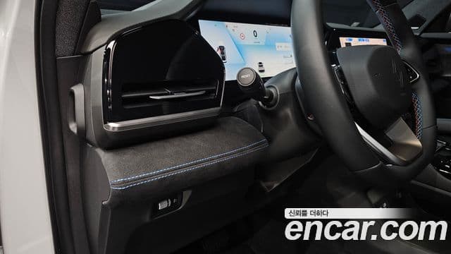 Renault Samsung Grand Koleos 2025 — Фото 19/20