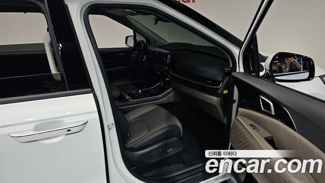 Kia Carnival 2024 — Фото 11/20