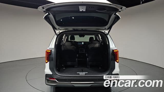 Kia Carnival 2024 — Фото 20/20