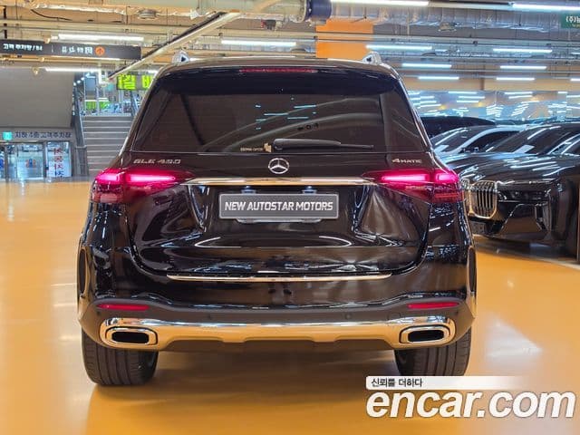 Mercedes-Benz GLE-Class 2025 — Photo 2/20