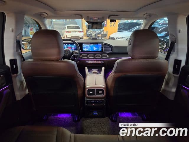 Mercedes-Benz GLE-Class 2025 — Photo 14/20