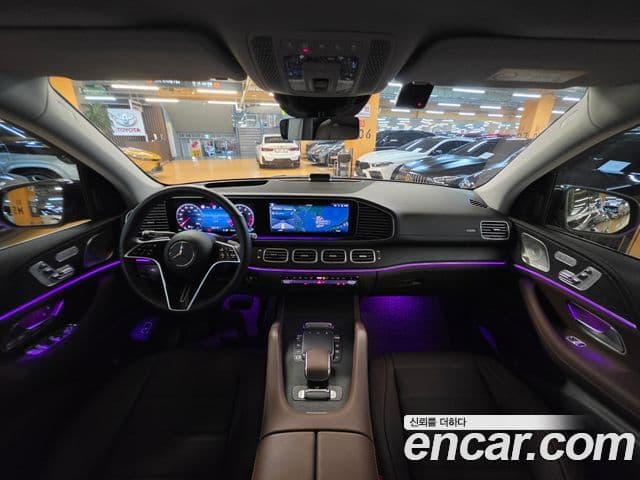 Mercedes-Benz GLE-Class 2025 — Photo 8/20