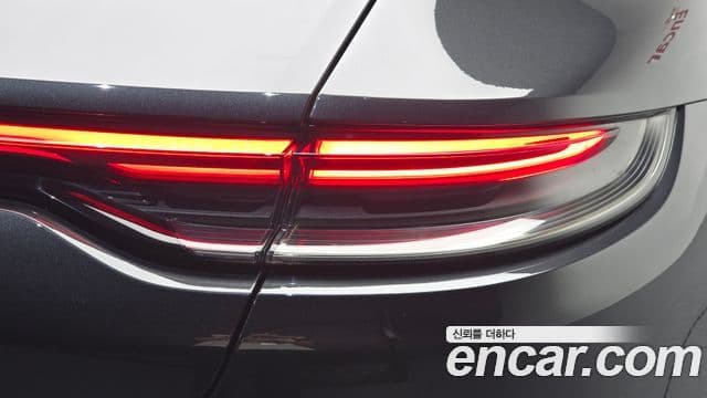 Porsche Panamera 2021 — Photo 16/32