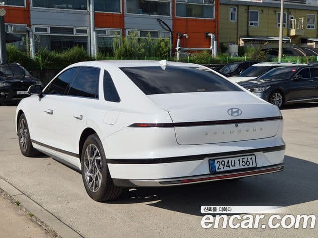 Hyundai Grandeur Hybrid 2026 — Photo 3/19