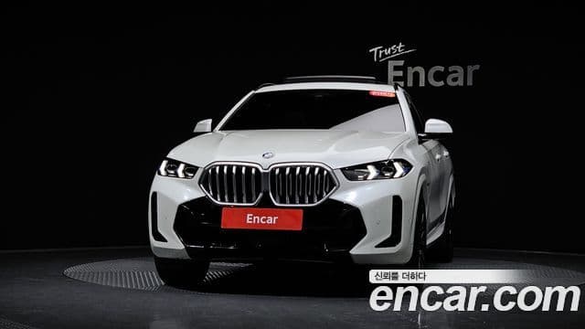 BMW X6 2024 — Photo 17/34