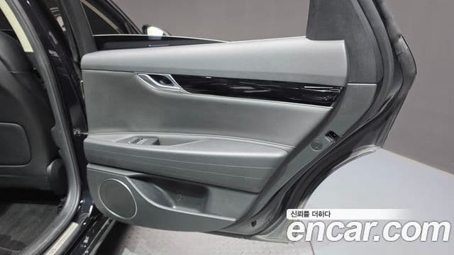 Genesis G80 2020 — Şəkil 21/35