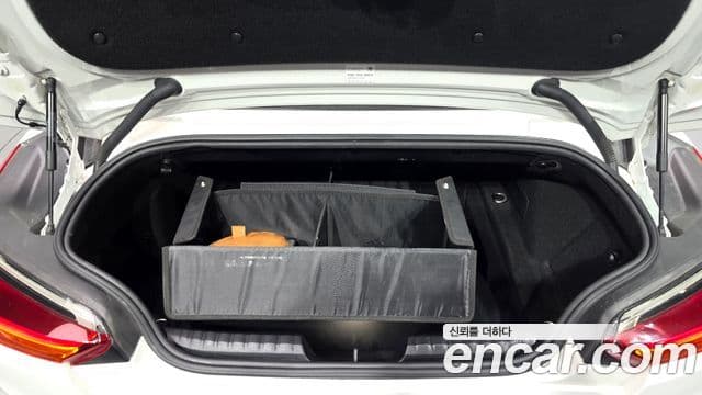 BMW Z4 2020 — Photo 10/33