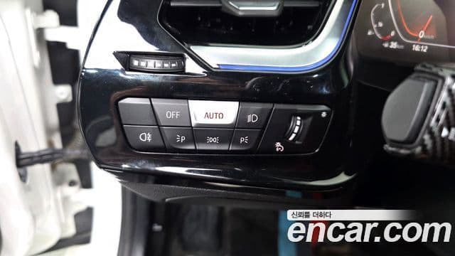 BMW Z4 2020 — Photo 24/33