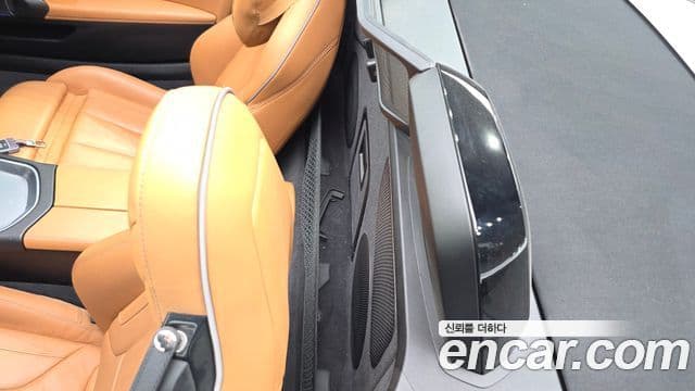 BMW Z4 2020 — Photo 11/33